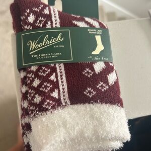 Woolrich Men's Burgundy and White Home Socks bundle
